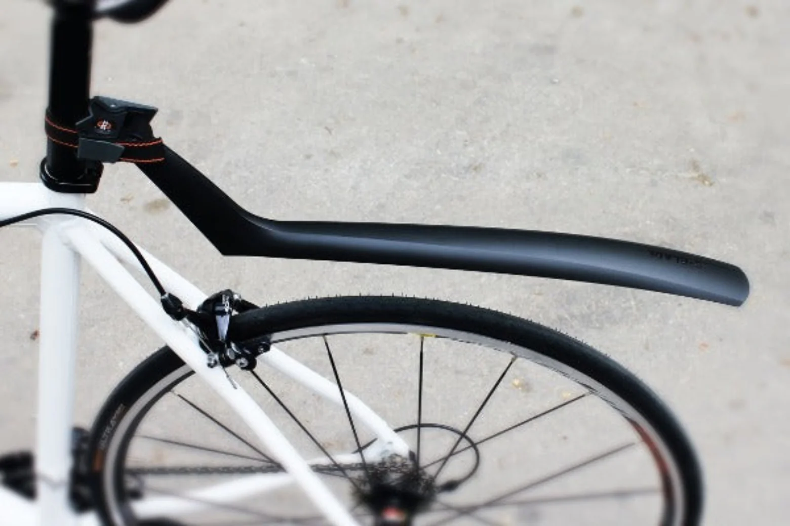 S-Blade Rear Quickrelease Fender - Image 4